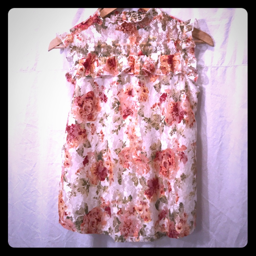 Crave by Almost Famous Spring Floral Lace Top